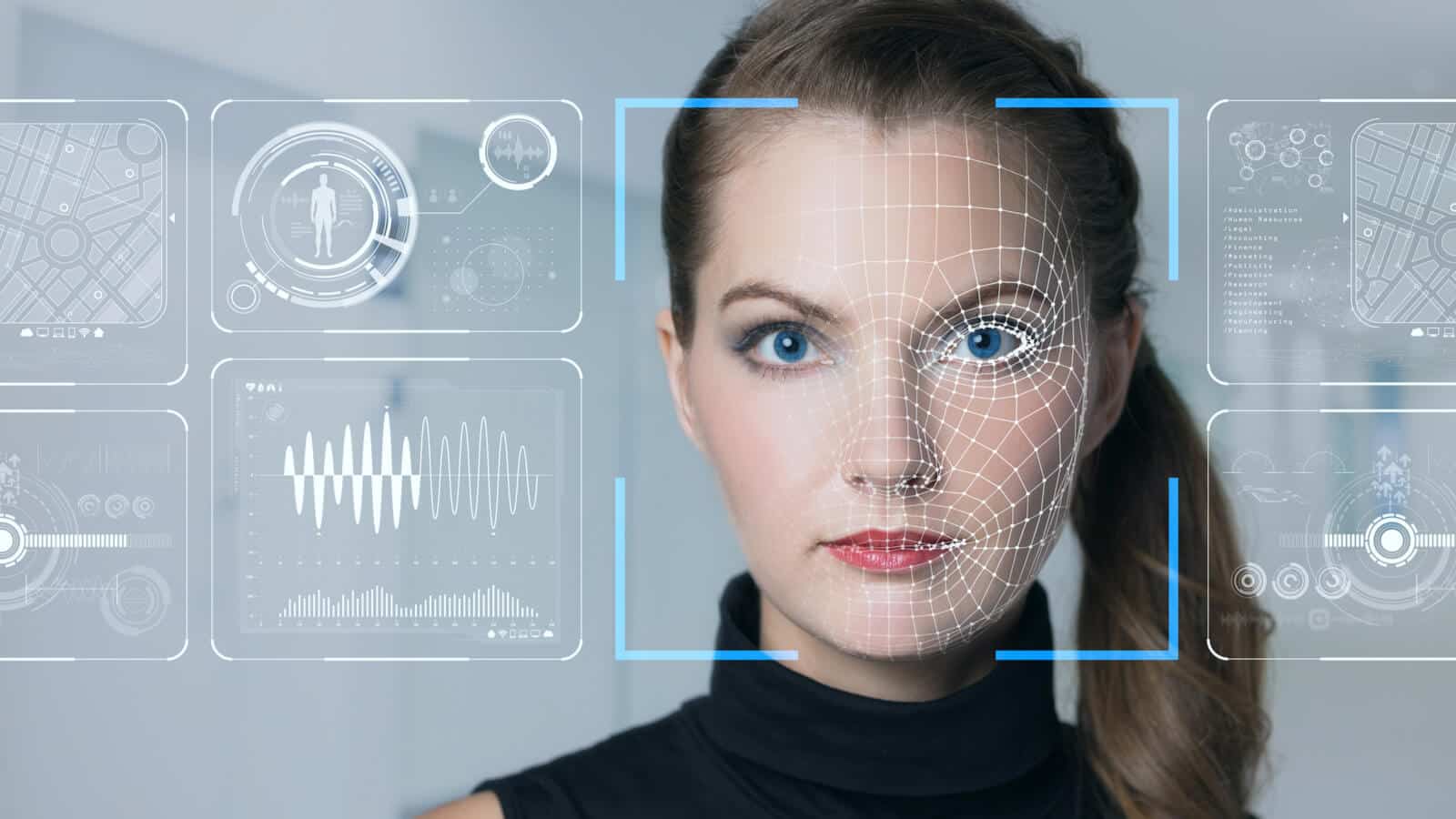 Das Gesicht einer Frau wird analysiert, um damit ein deepfake Video zu erstellen.