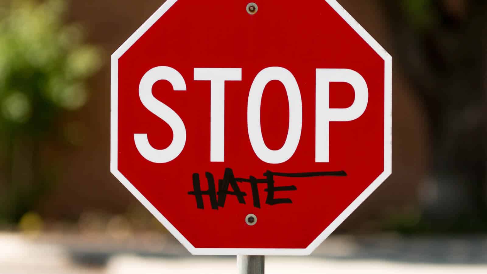 Alliance F: Projekt «Stop Hate Speech» lanciert