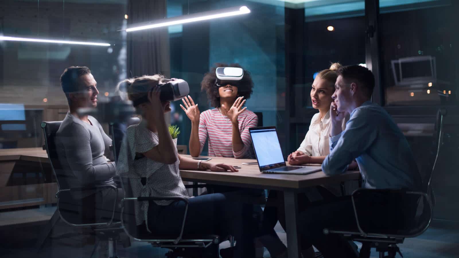 STORYTELLING IN VR (Virtual Reality) – Zukunft der Markenkommunikation oder ewiger Außenseiter?
