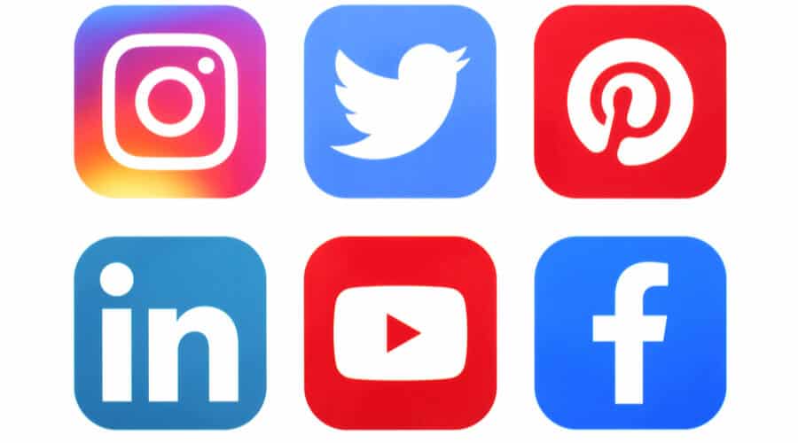 Icons der Social Media Plattformen, die auch in Social Media Marketing Jobs wichtig sind.